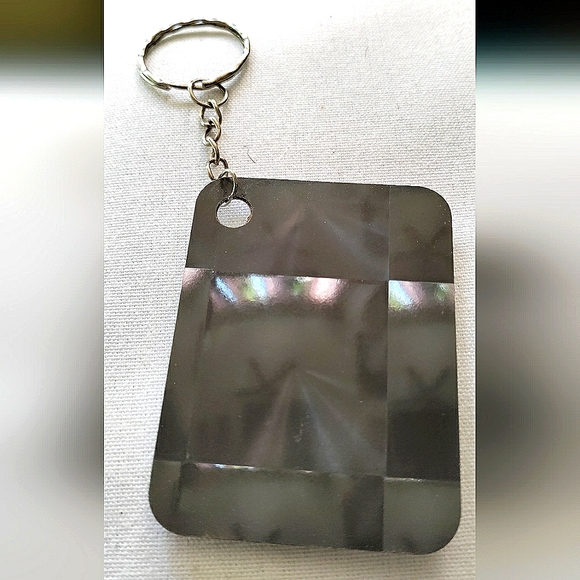 NEW Handmade Keychain Bag Tag! Hologram Geo2. & Silver Wood Heart. Unisex. - Picture 2 of 7